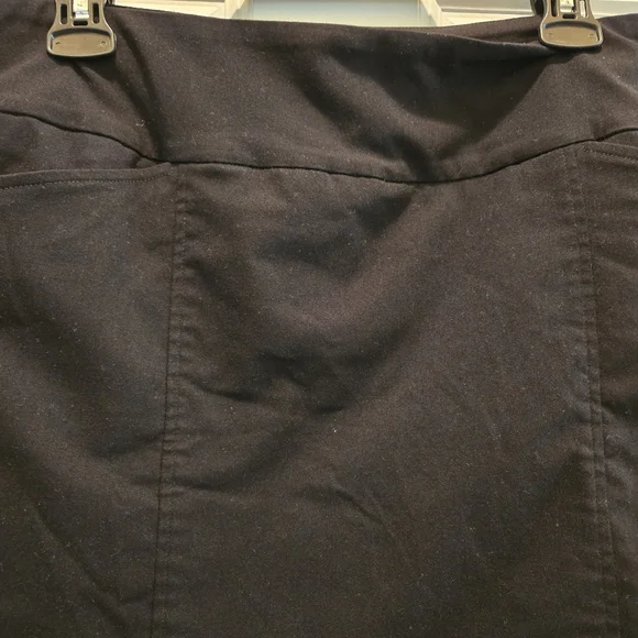 NWT Elliott Lauren Skort 12 Black Side Pockets Stretchy Longline Athleisure